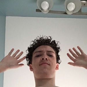 Meet your Posher, Dawson